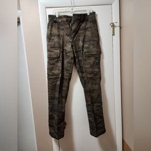 Duluth MEN'S camo cargo pants